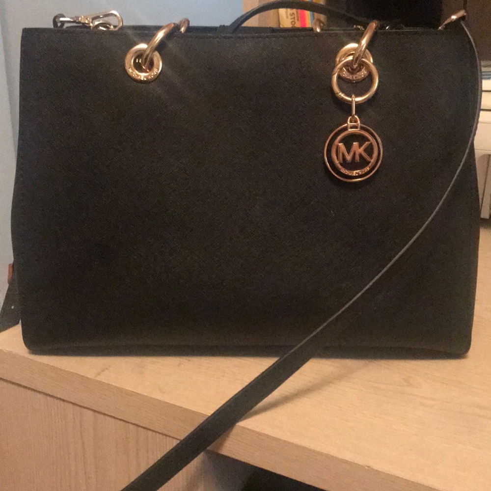 Michael Kors Cynthia